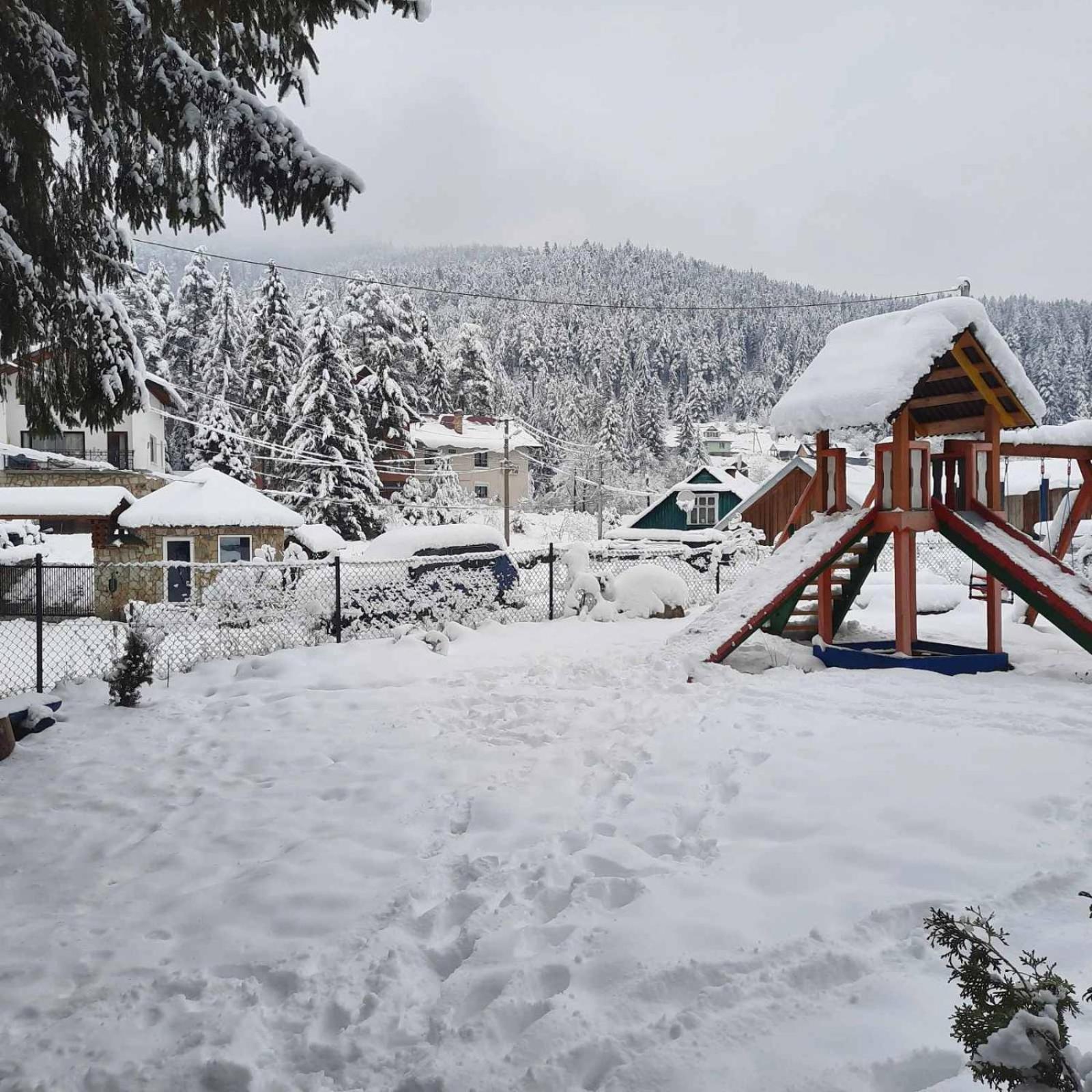 Krym Hotel Yaremche Exterior photo