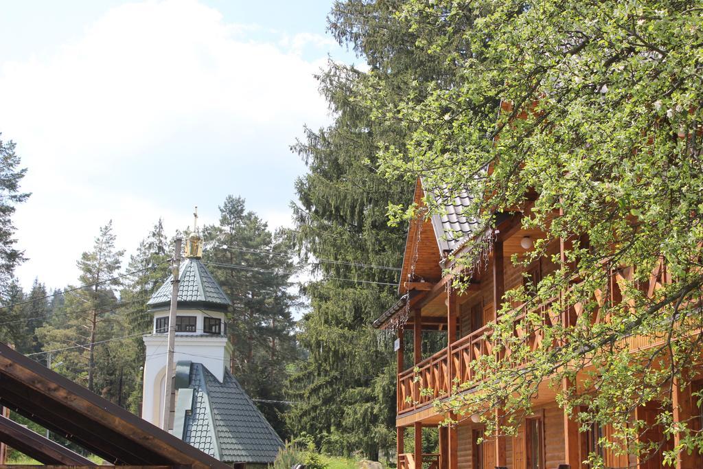 Krym Hotel Yaremche Exterior photo