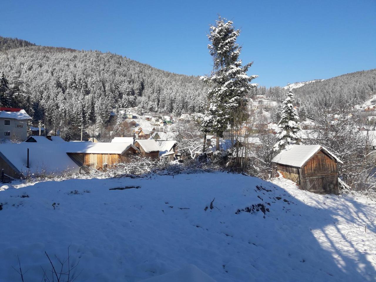Krym Hotel Yaremche Exterior photo